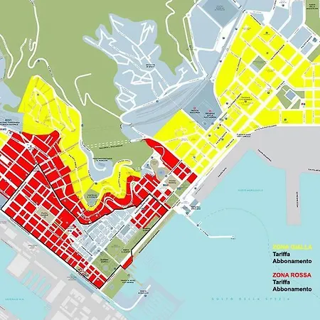 公寓 L'etoile A 450m Dalla Stazione 斯培西亚